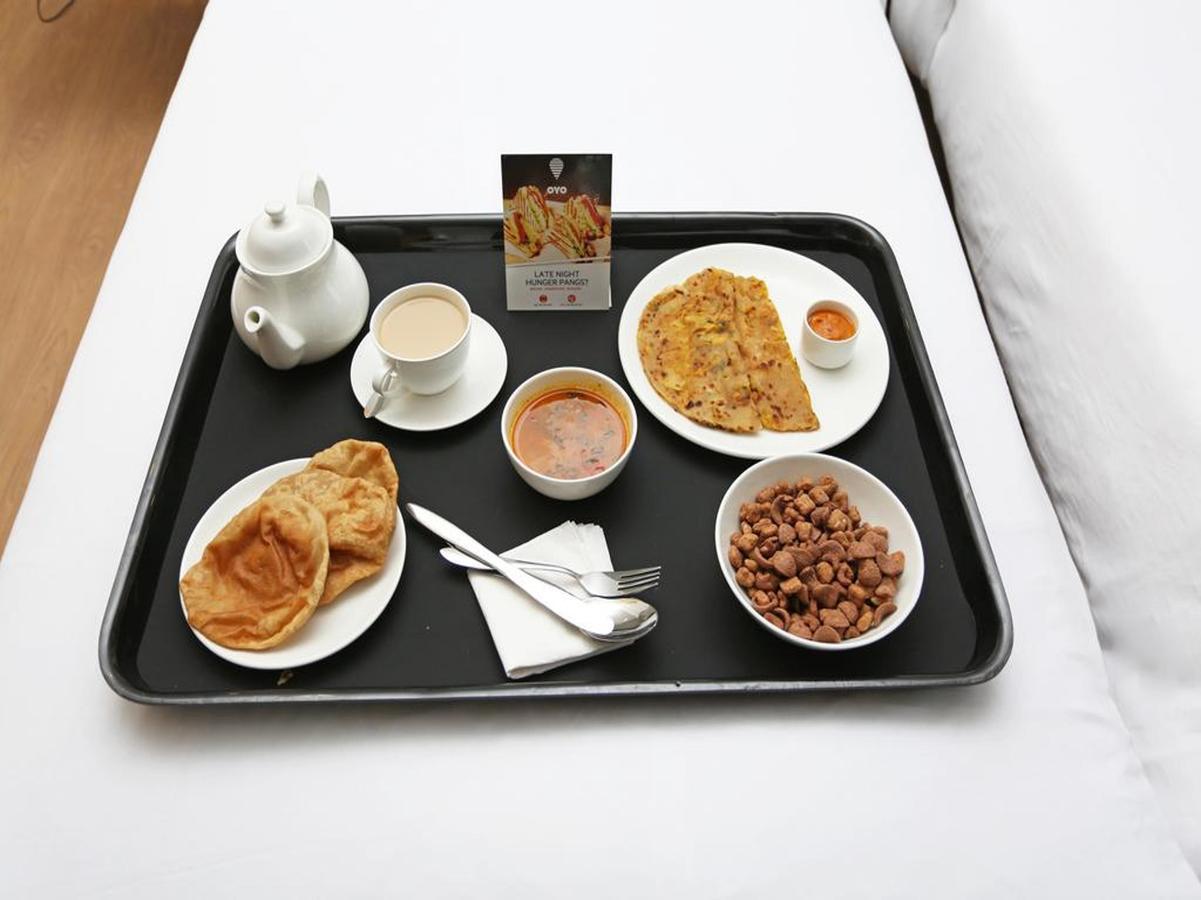 Hotel Avalon Taj Агра Экстерьер фото