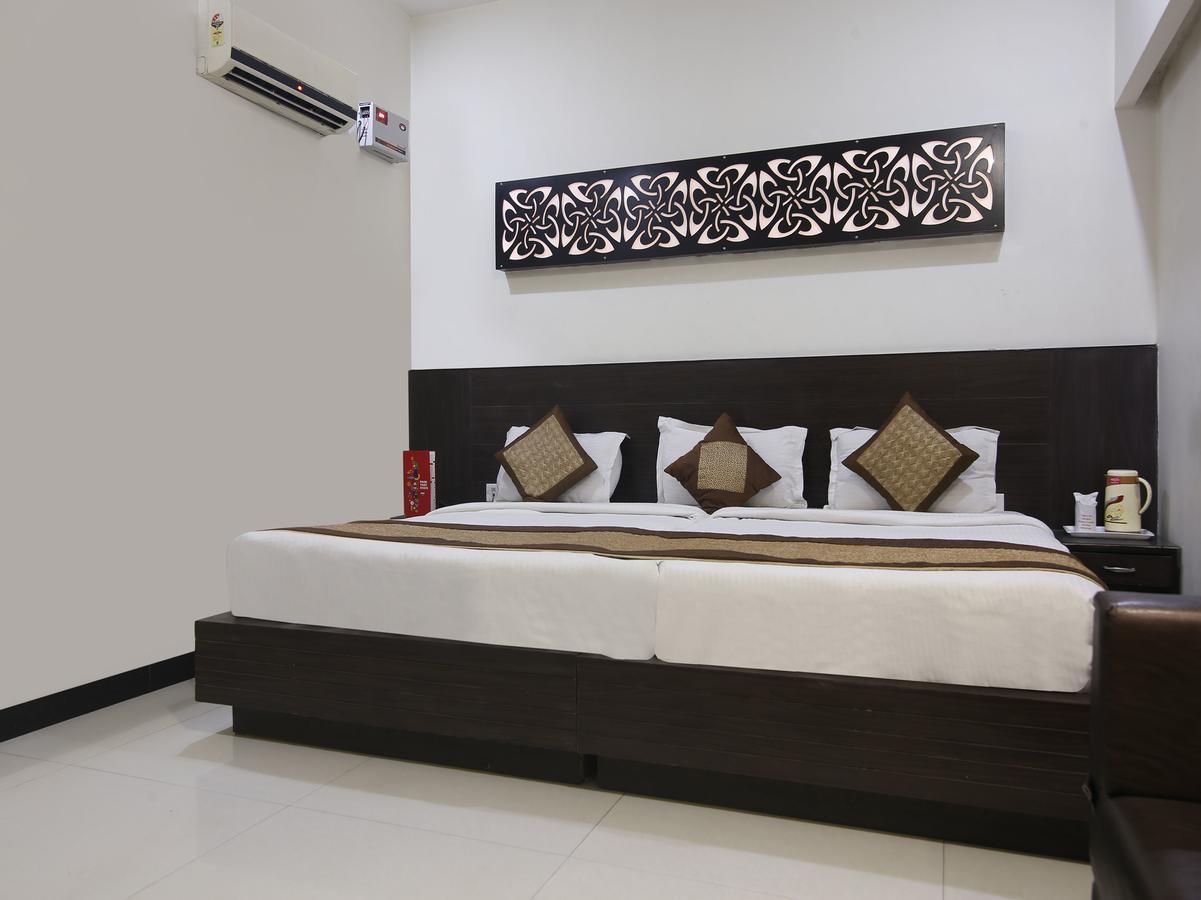 Hotel Avalon Taj Агра Экстерьер фото