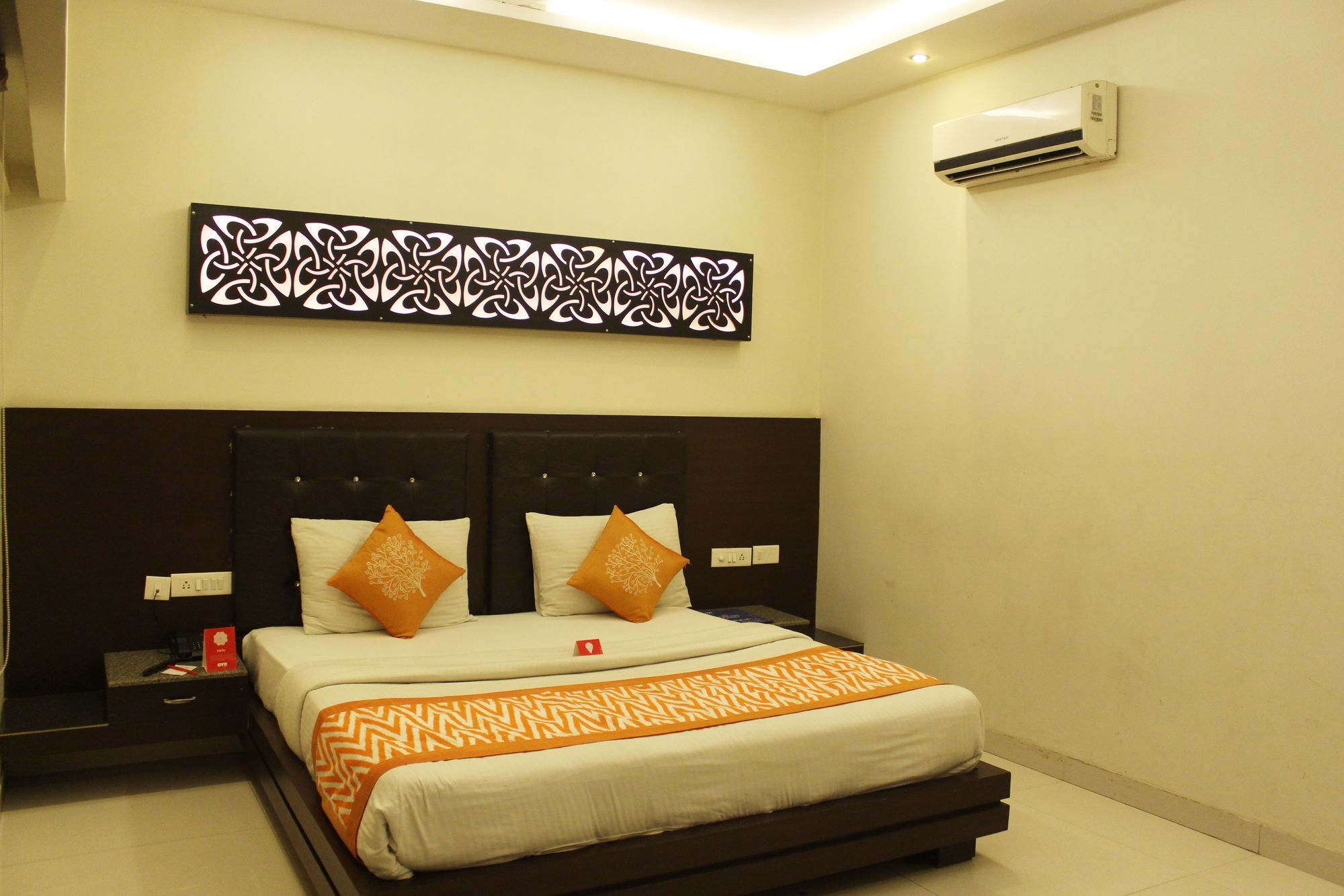 Hotel Avalon Taj Агра Экстерьер фото